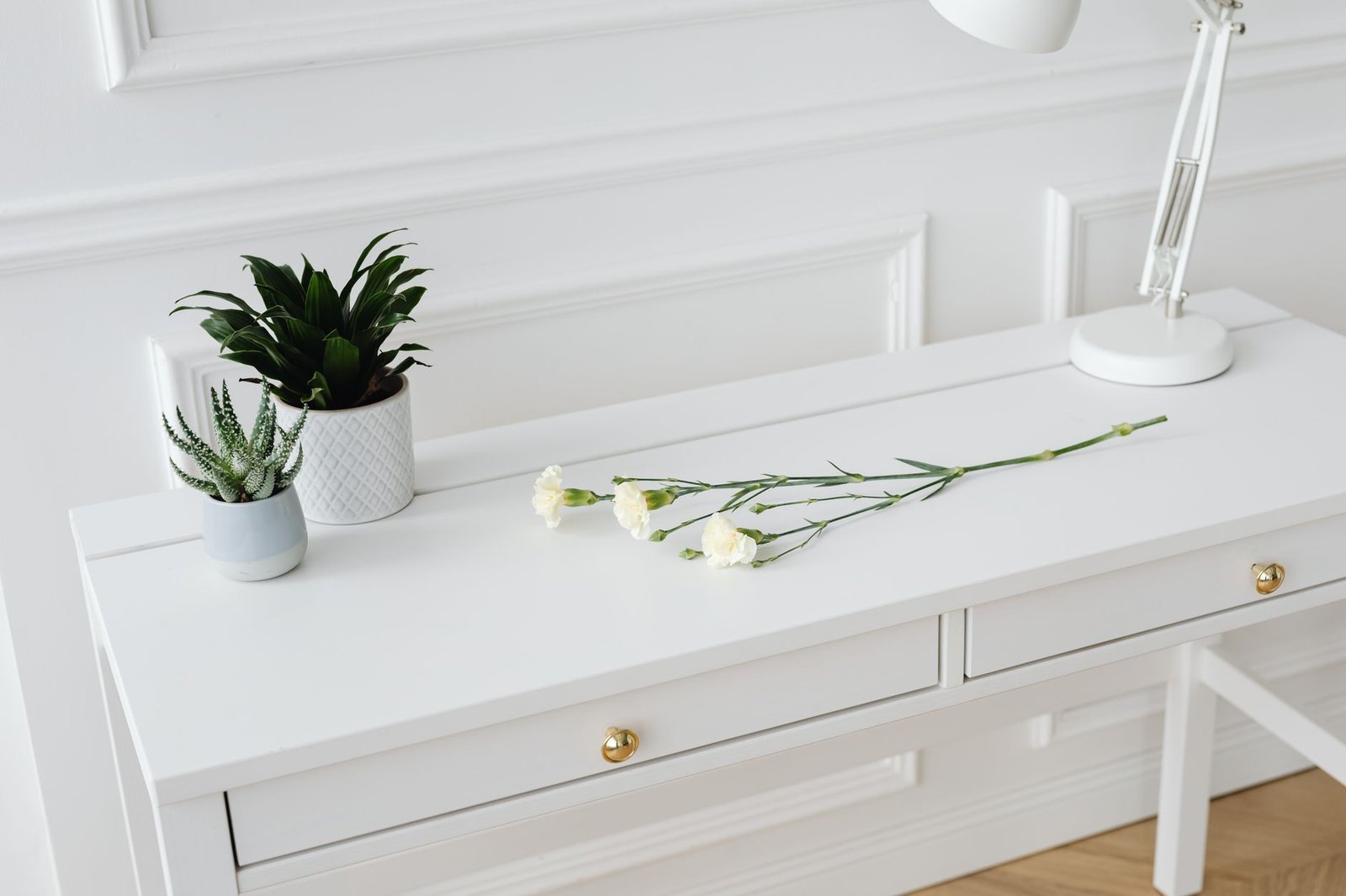 Desk Drawer Dividers: Fixed vs Adjustable vs Modular Compared